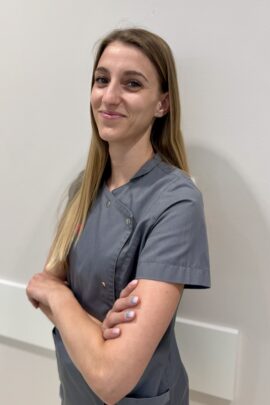 Dr. toldi Tamara