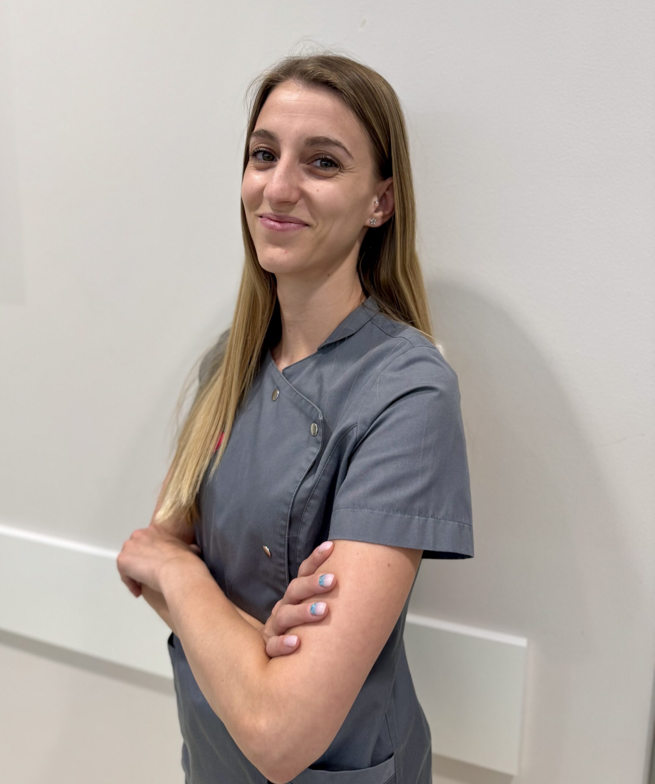 Dr. toldi Tamara