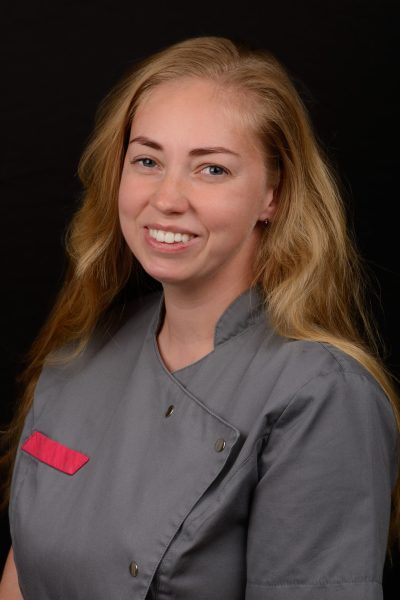 Pálné Ficzere Alexandra dental assistant